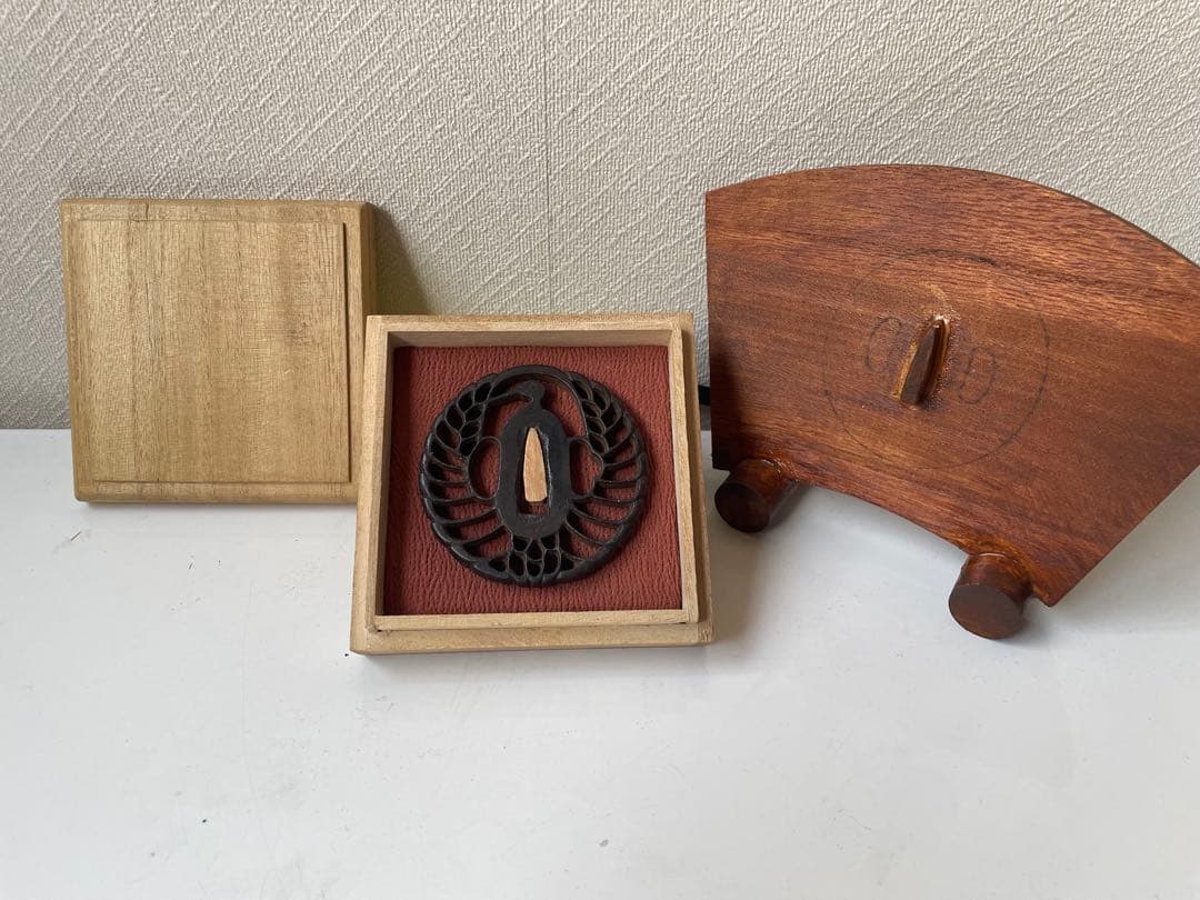 鍔　江戸時代鉄鍔　鶴丸透かし鍔