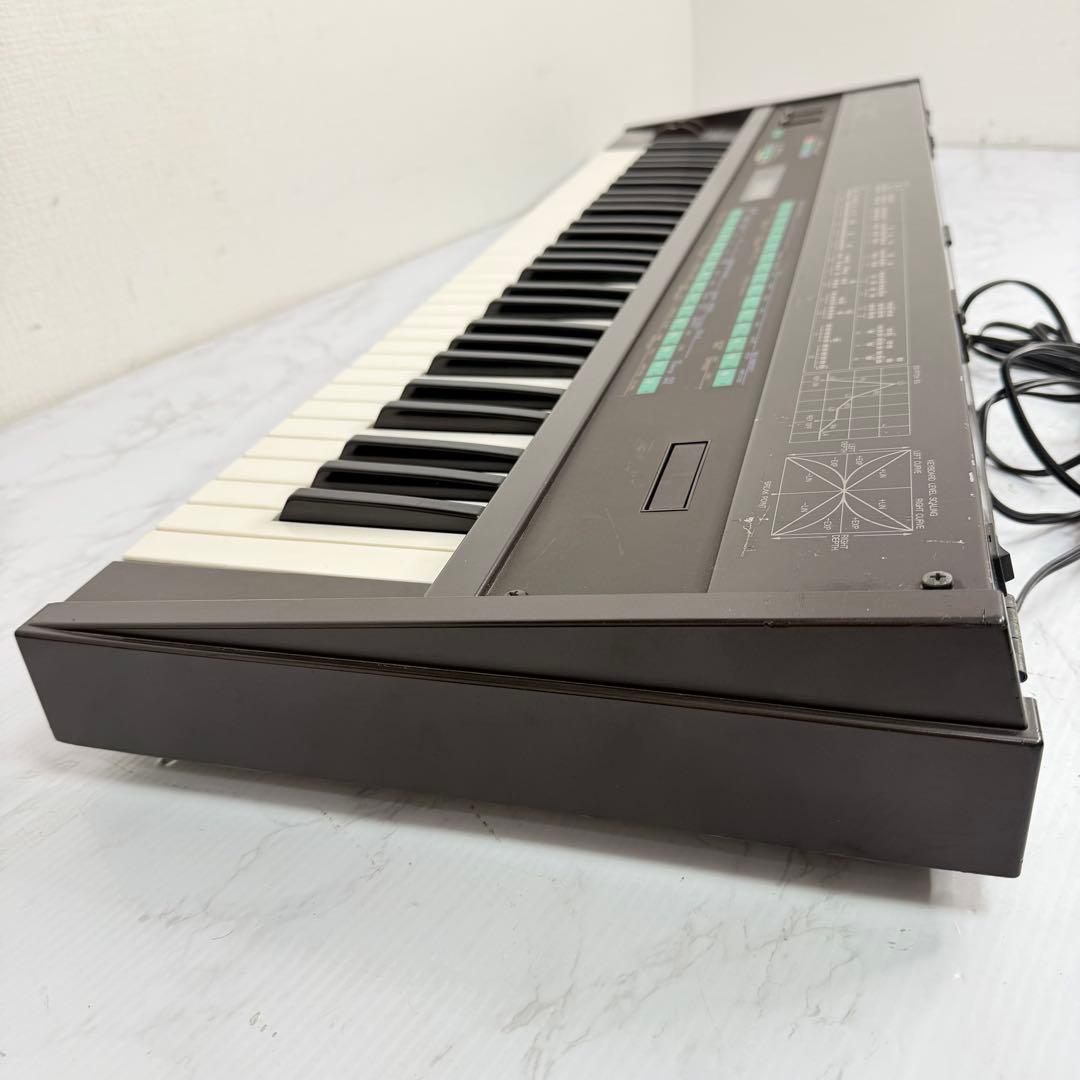 YAMAHA　DX7　シンセサイザー　純正ケース　動作品