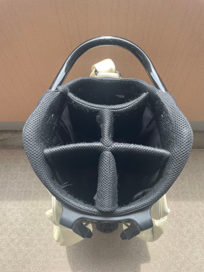 MASTER BUNNY EDITION スタンド式キャディバッグ