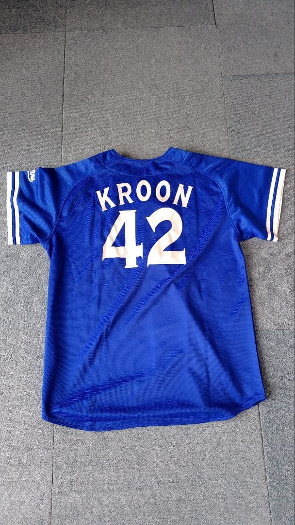 横浜ベイスターズ　ビジター　レプリカユニフォーム　マーク・クルーン　背番号42