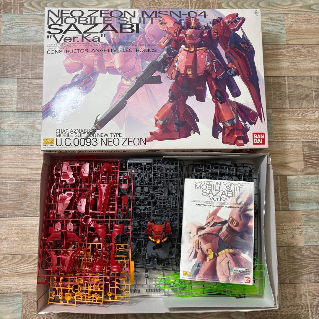 ガンダム SAZABI Ver Ka サザビー プラモデル 作りかけ パーツ欠有