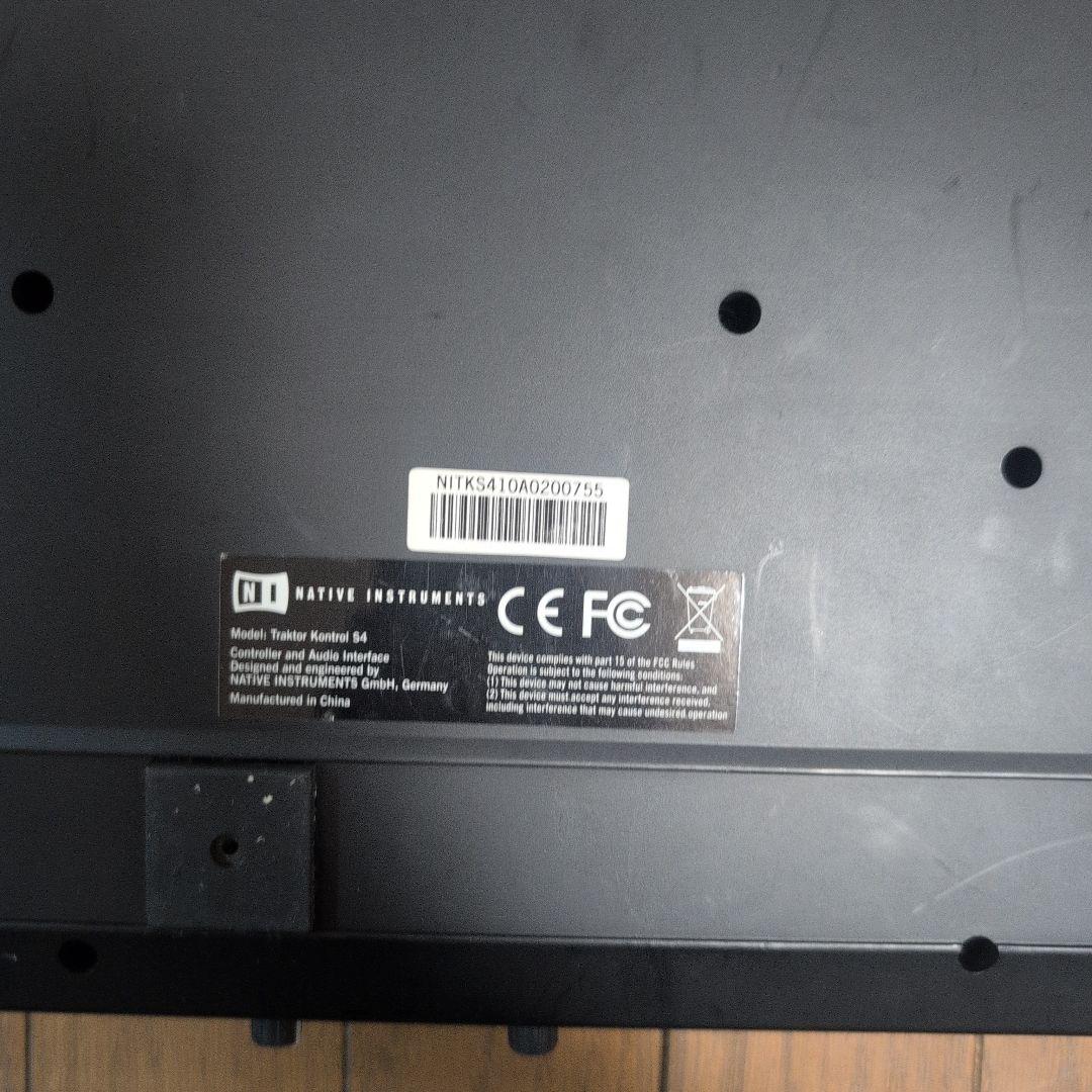 DJ機材 NI Traktor Kontrol S4