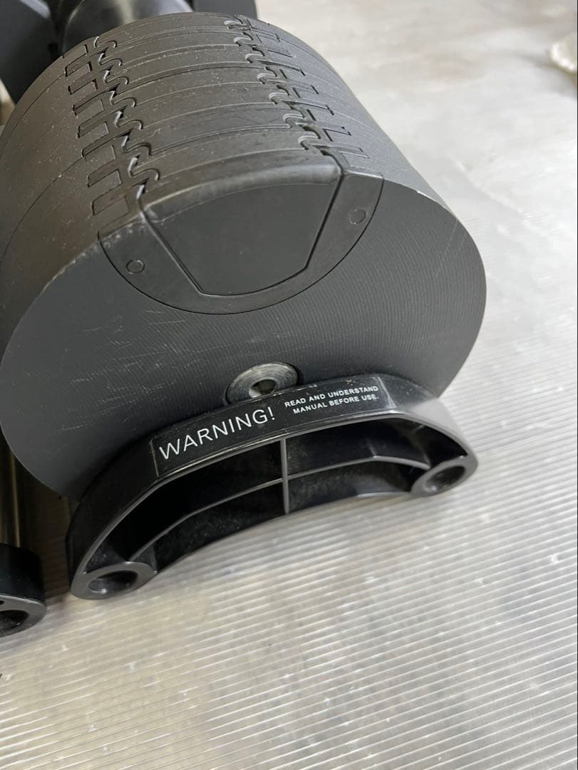 可変式ダンベル　フレックスベル　NUOBELL 2kg刻み32kg 16段階調整