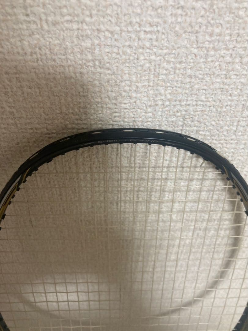 【美品】LI-NING バドミントンラケット3D CALIBAR 900I