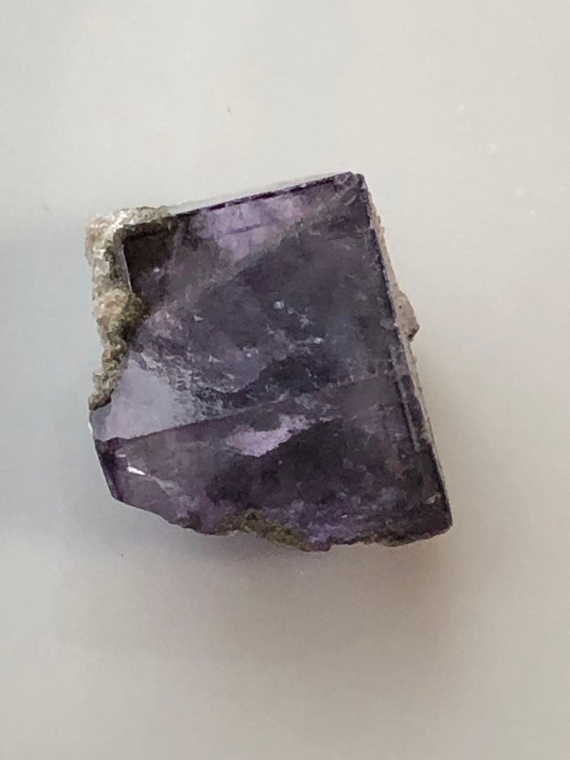 ヤオガンシャン産 中国　蛍石　原石　フローライト鉱物