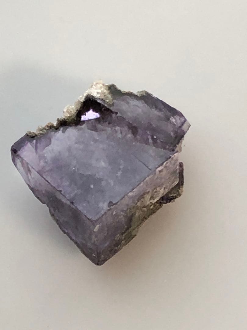 ヤオガンシャン産 中国　蛍石　原石　フローライト鉱物