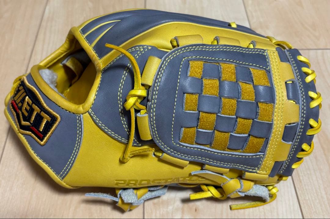 ZETT プロステイタス軟式オーダーグローブ