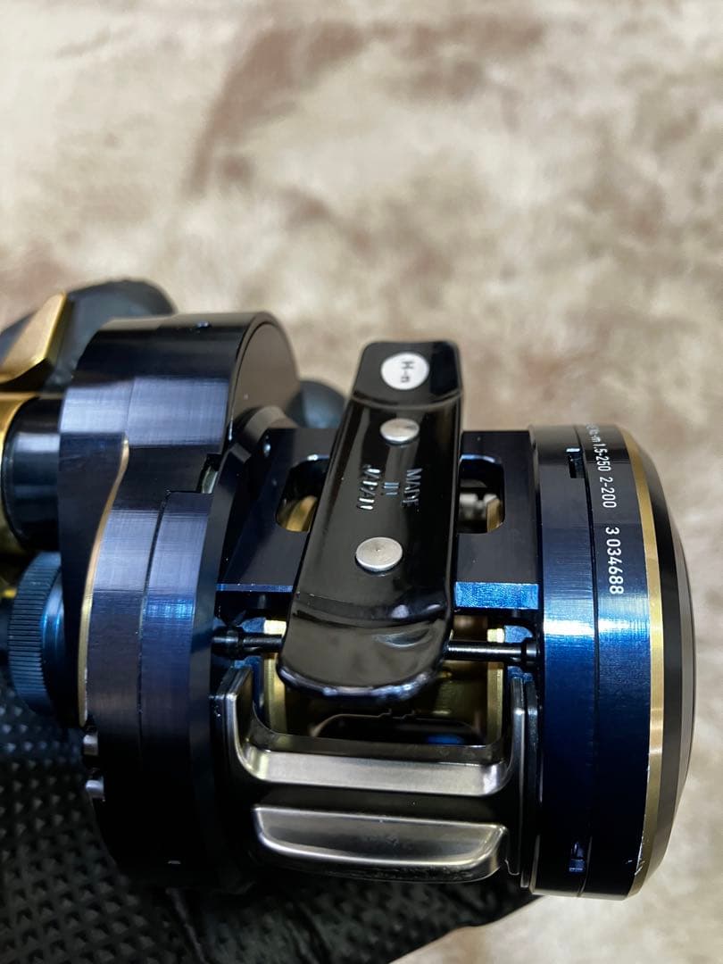 【ダブルハンドル付き】SALTIGA IC 100 右巻き