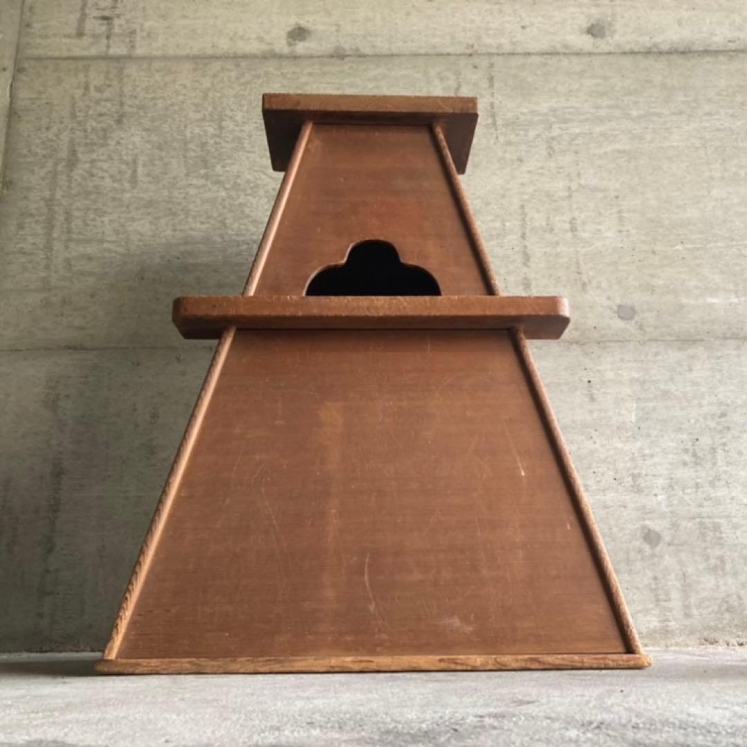 古い味のある大きな踏み台 置物台 花台 飾り棚 ラック 大型 特大 木製 レトロ