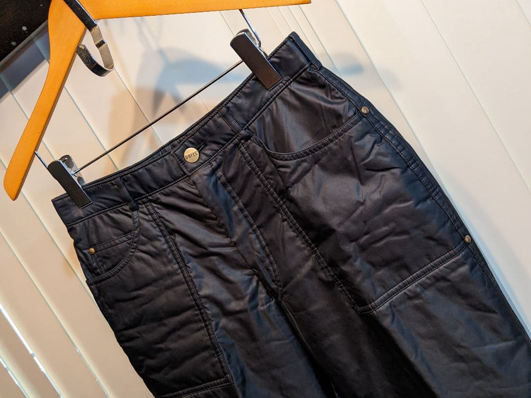 DOLCE　中綿　ダウン　系　ロングパンツ　ナイロン　保温　防寒　黒　　スポーツ