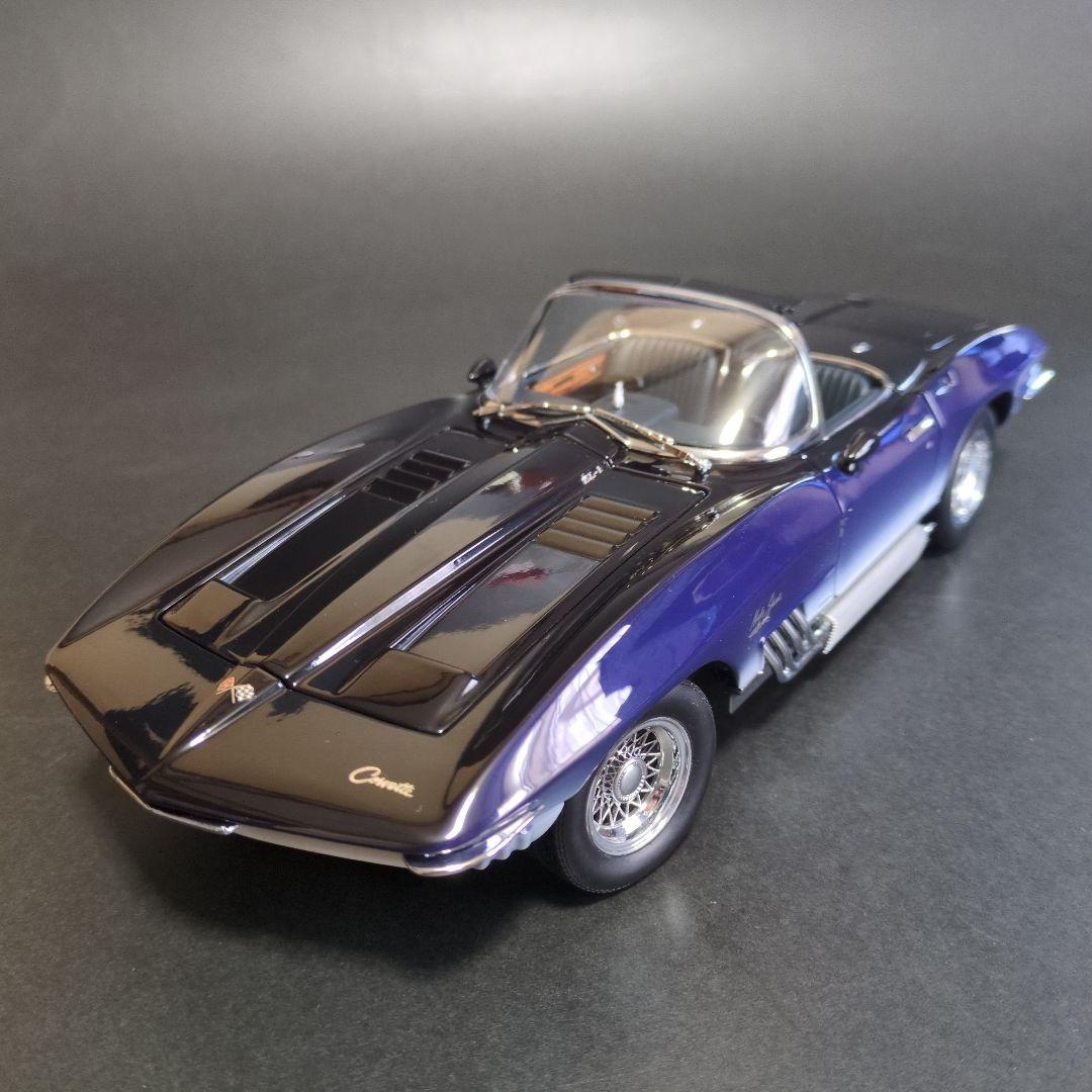 UTモデル　シボレー·コルベット　マコシャーク