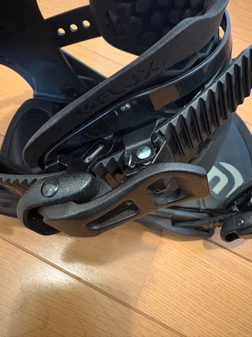 1*3様 フラックスDS ビンディング　Mサイズ　【美品】　箱付き