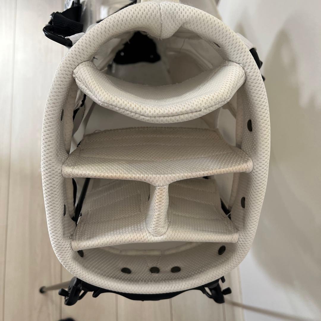 Nike キャディバッグ スタンド　白　スポーツライト