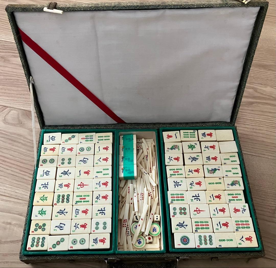 【ヴィンテージ】麻雀牌(背竹)
