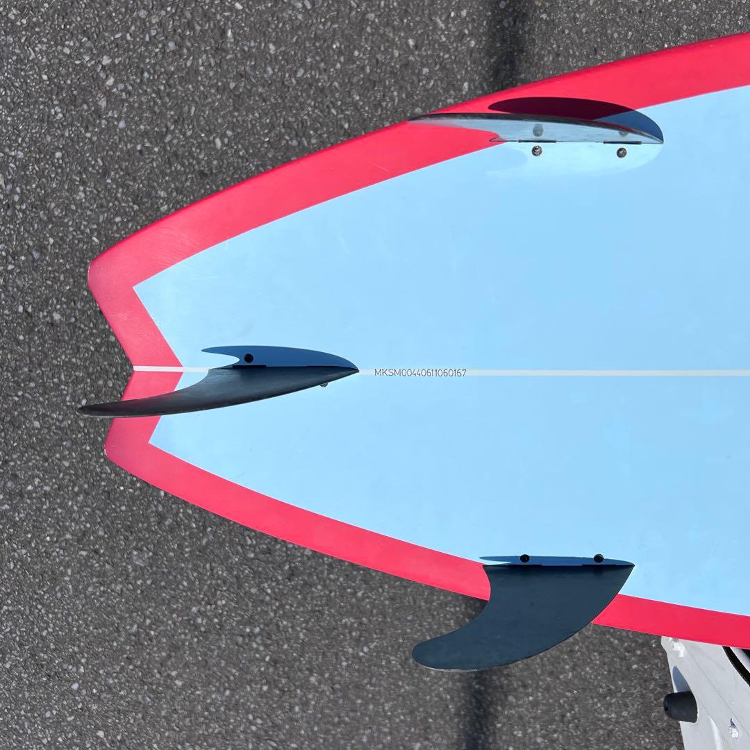 美品　サーフボード　ミッドレングス　テイクオフ激早　7’0ft すぐ乗れる