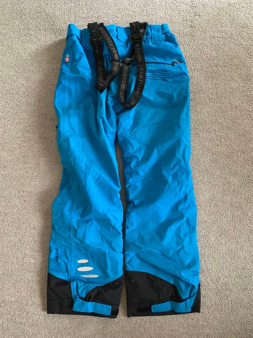 ISBJORN スキーウェア　子供用　160cm 上下セット