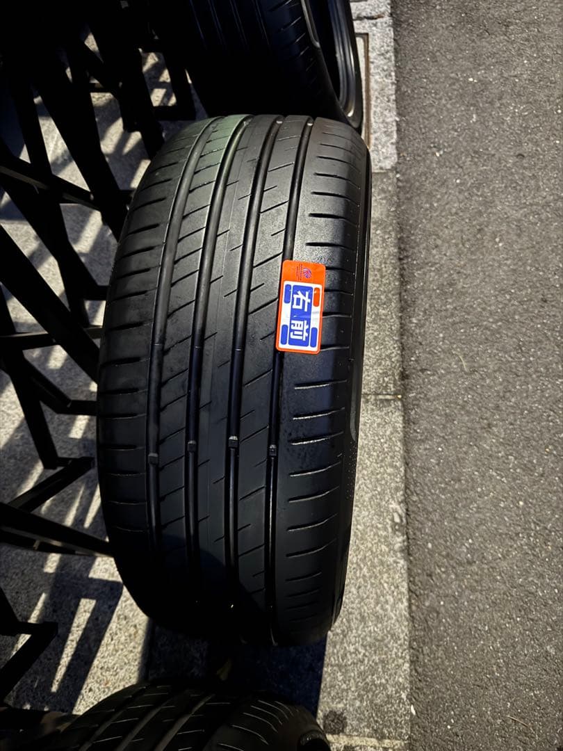 パーツ Hankook 225/55R18 102Y BMWiX1 3,893km