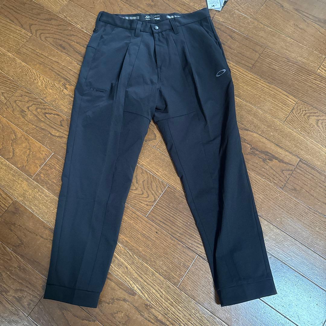 新品　GOLF OAKLEY パフォーマンスフィット ブラックパンツ