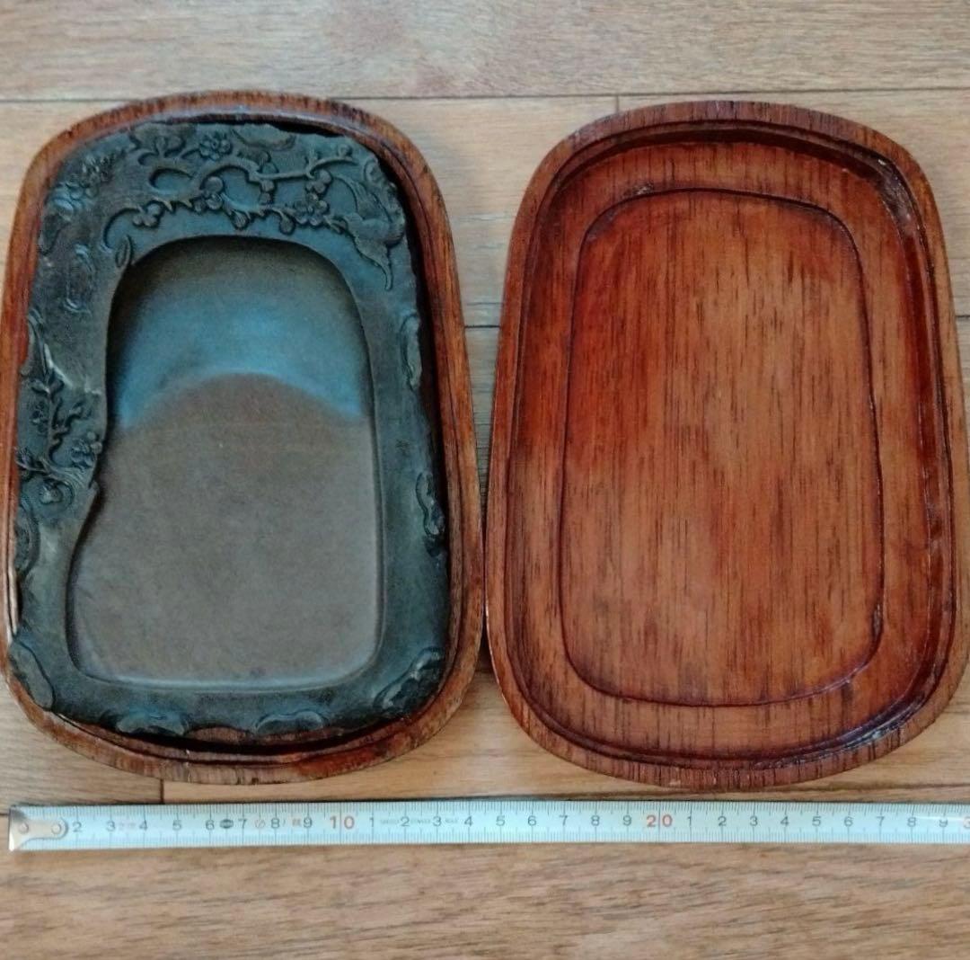 中国骨董大きめ端州石硯【中国端渓梅花坑四辺細工彫刻梅鶯図貴重紫端古硯】唐木硯箱付