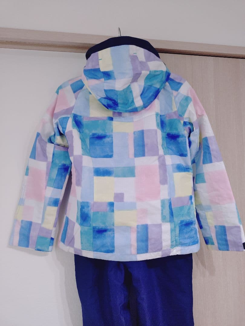 美品【phenix】150　上下セットスキーウエア　水色系（上）✕紺色系（下）