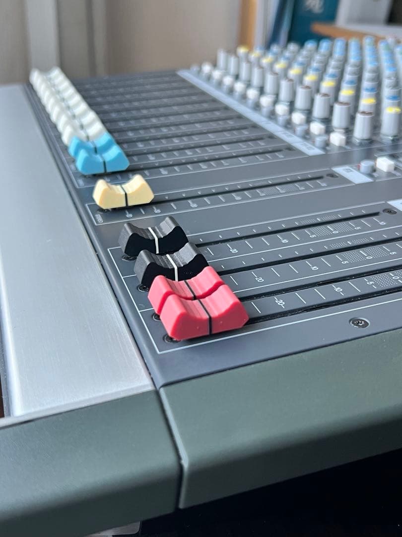 【高性能】Allen & Heath アレン＆ヒース PA12 アナログミキサー