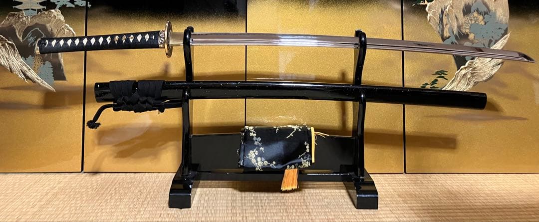 【美品】居合刀 模造刀 豪華拵え 鳥松図鍔 刀袋付 下緒新品交換済み