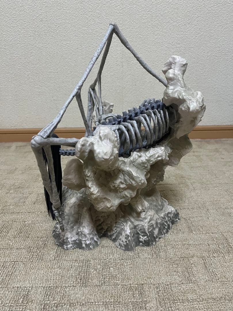 進撃の巨人 一番くじ ラストワン 終尾の巨人 フィギュア