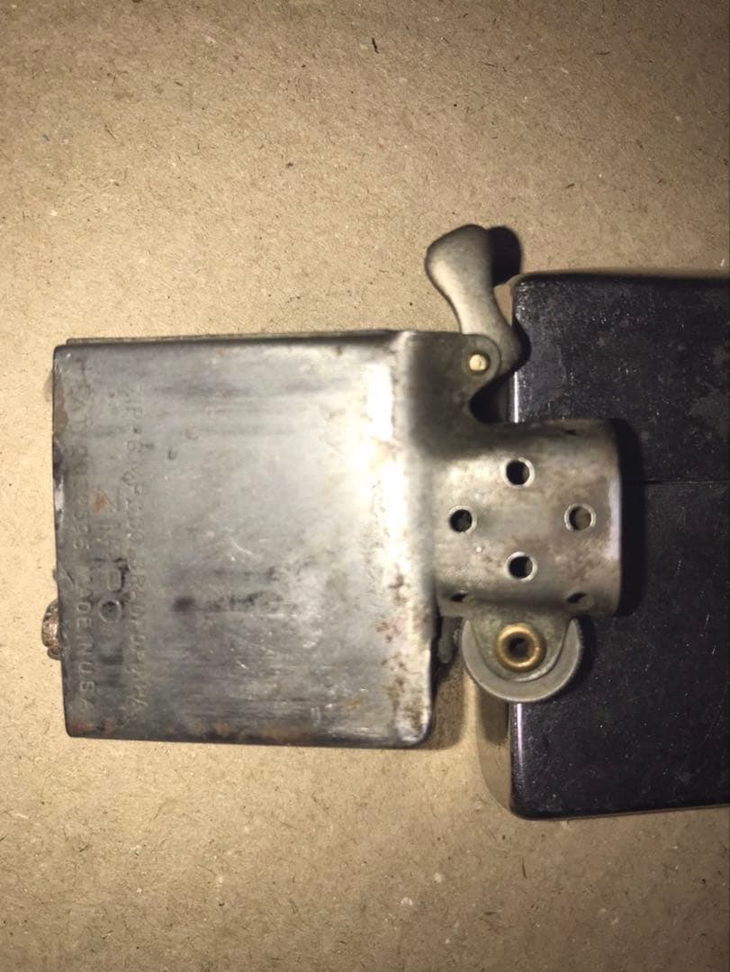 31日迄限定値下げ!出品！超希少ヴィンテージZIPPO 1943-45 上下刻印