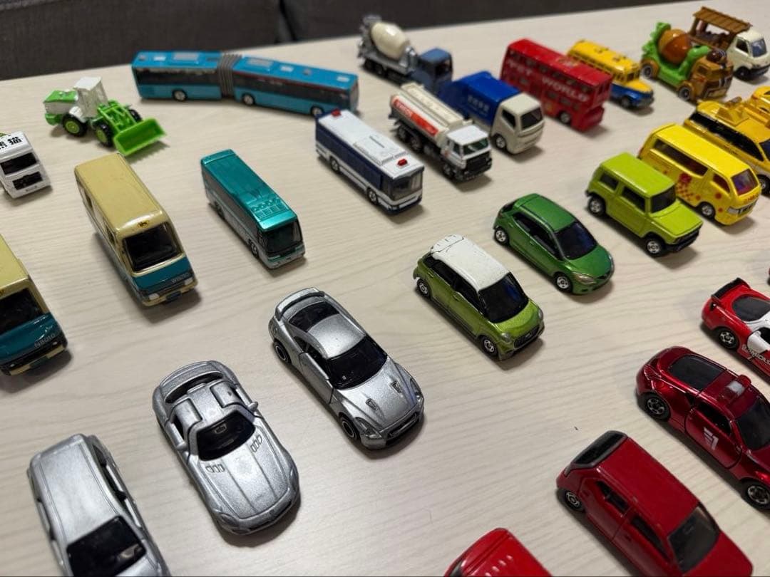 トミカ ミニカー 大量 まとめ売り セット 77台