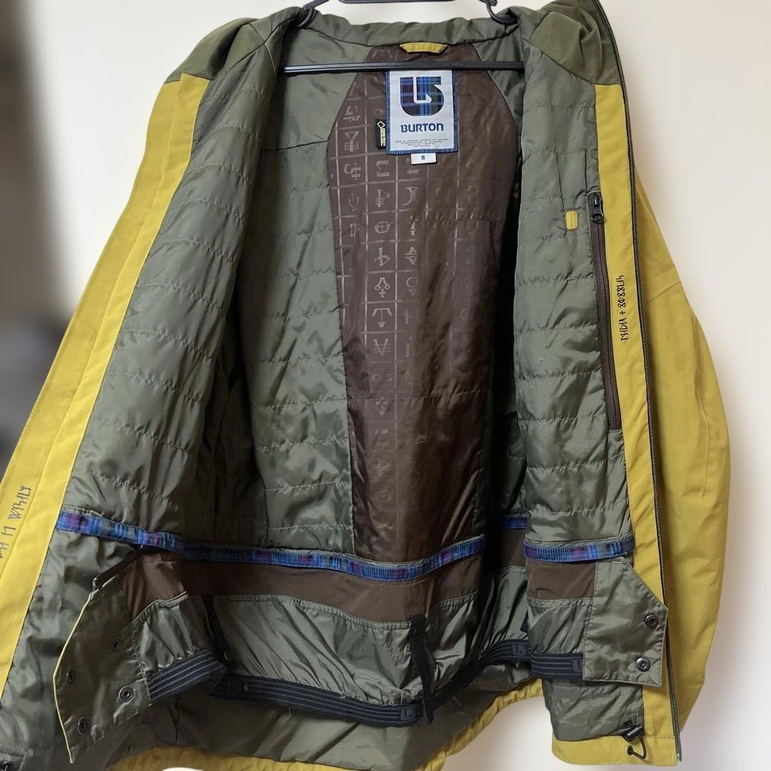 バートン　ゴアテックス　Sサイズ