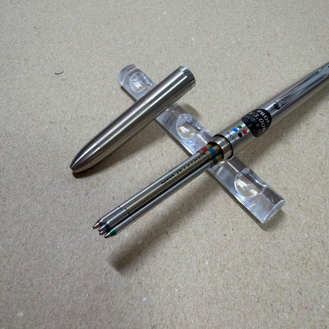 新品 廃盤 PILOT パイロット 細字4色 ボールペン 多色ペン 振り子式
