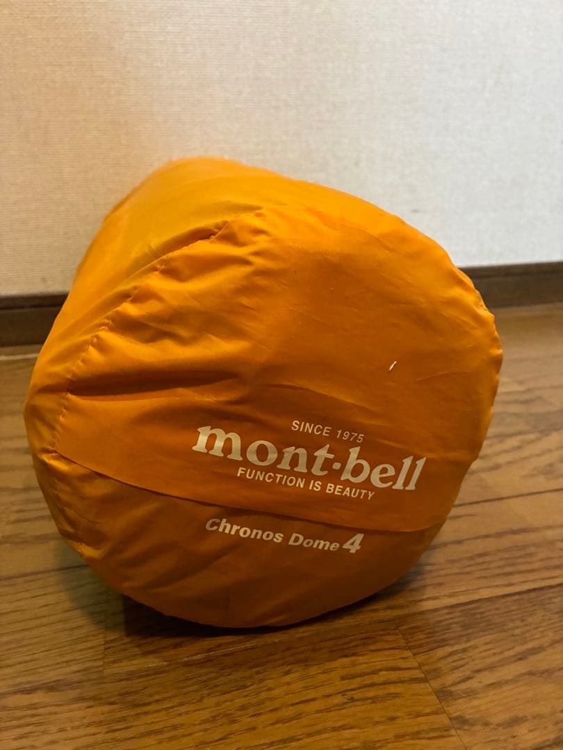 モンベルクロノスドームmont-bell 4人用　オレンジ