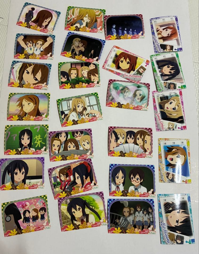 ○けいおん！涼宮ハルヒの憂鬱などトレーディングカードセット(542枚)おまけ付き