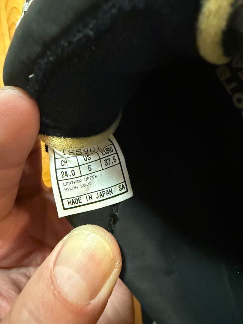 アシックス　シャペ　アンデロ　サッカーシューズ 24.0cm