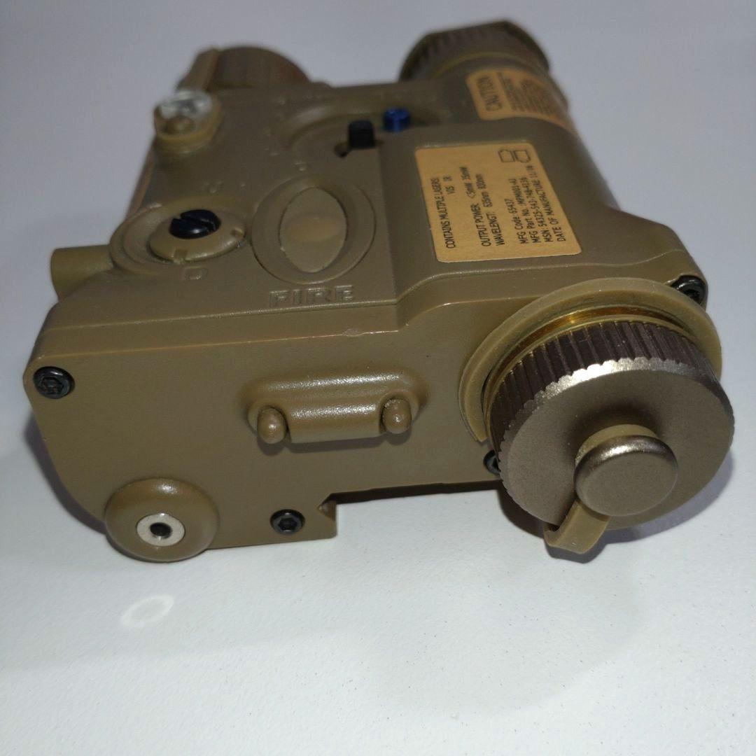 ELEMENT PEQ-16 レプリカ レーザー ライト