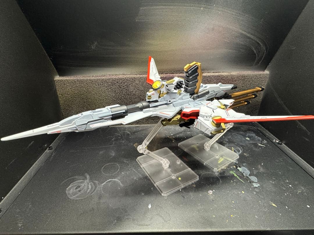 HGCE ディスティニーガンダム　ゼウスシルエット　塗装完成品