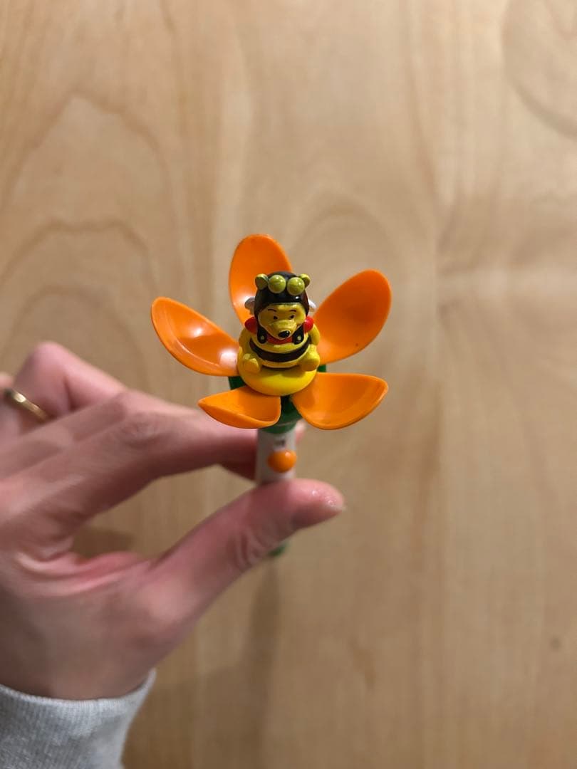 くまのプーさん　ミツバチ　ボールペン　筆記用具