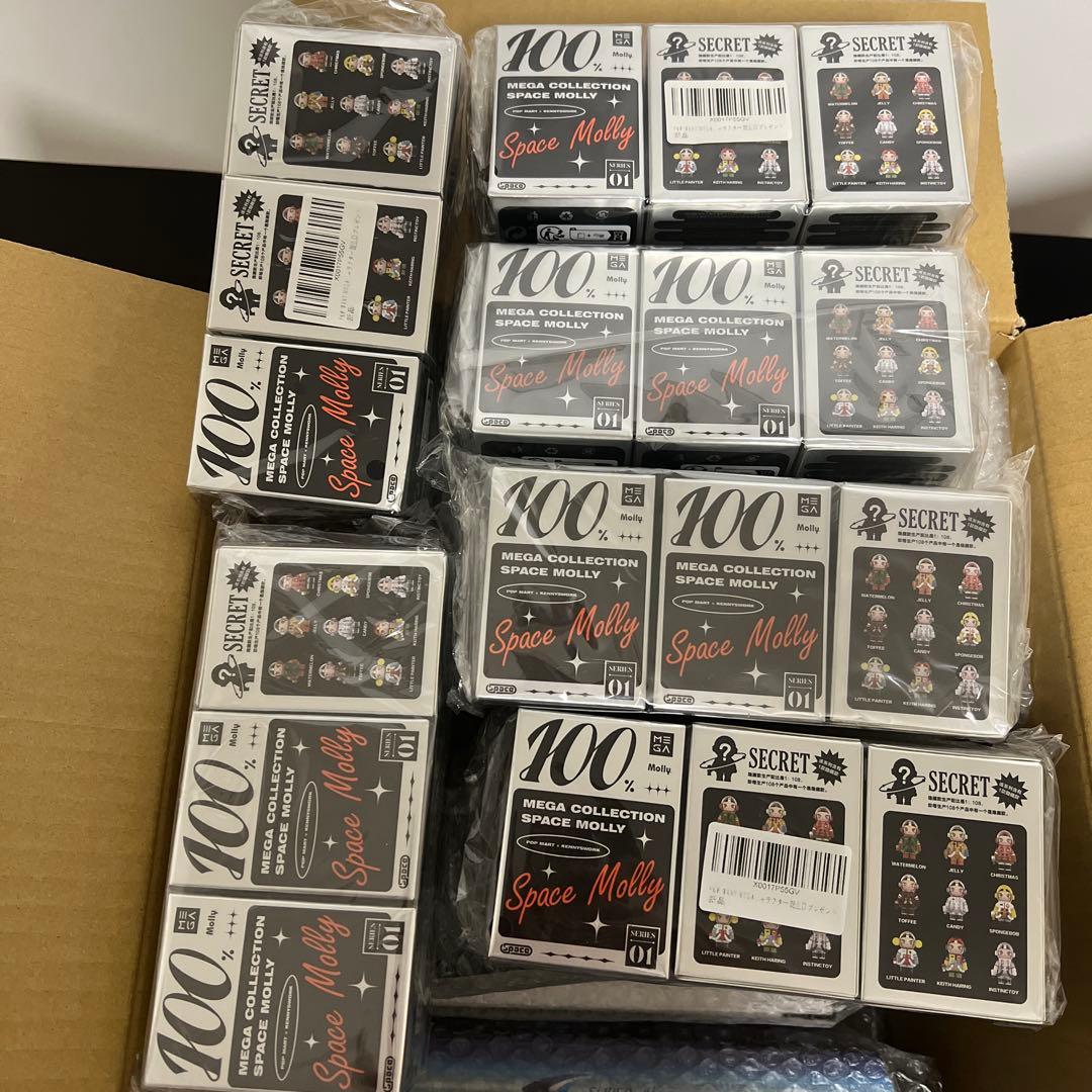 E*y様 POPMART Space Molly MEGA COLLECTION