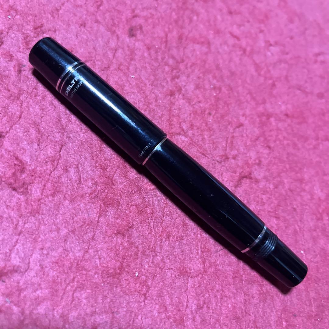 デルタ万年筆18金　ハードケース　カートリッジ3本