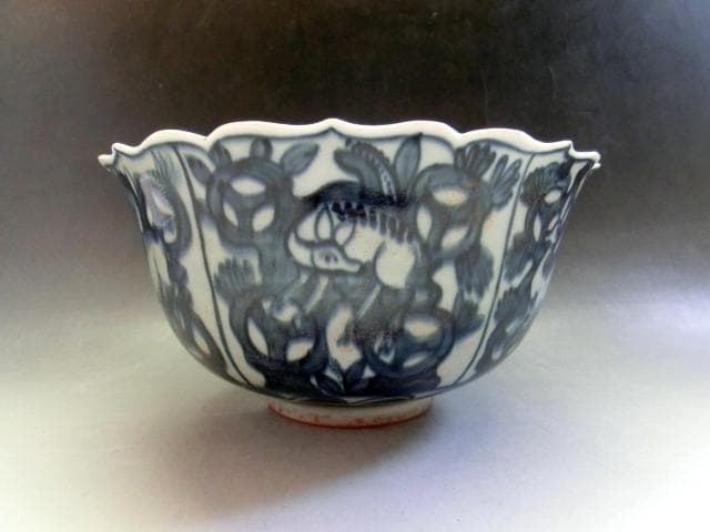 鉢■花弁型鹿紋花唐草染付大鉢 菓子器 青華 古玩 古美術 時代物 骨董品■