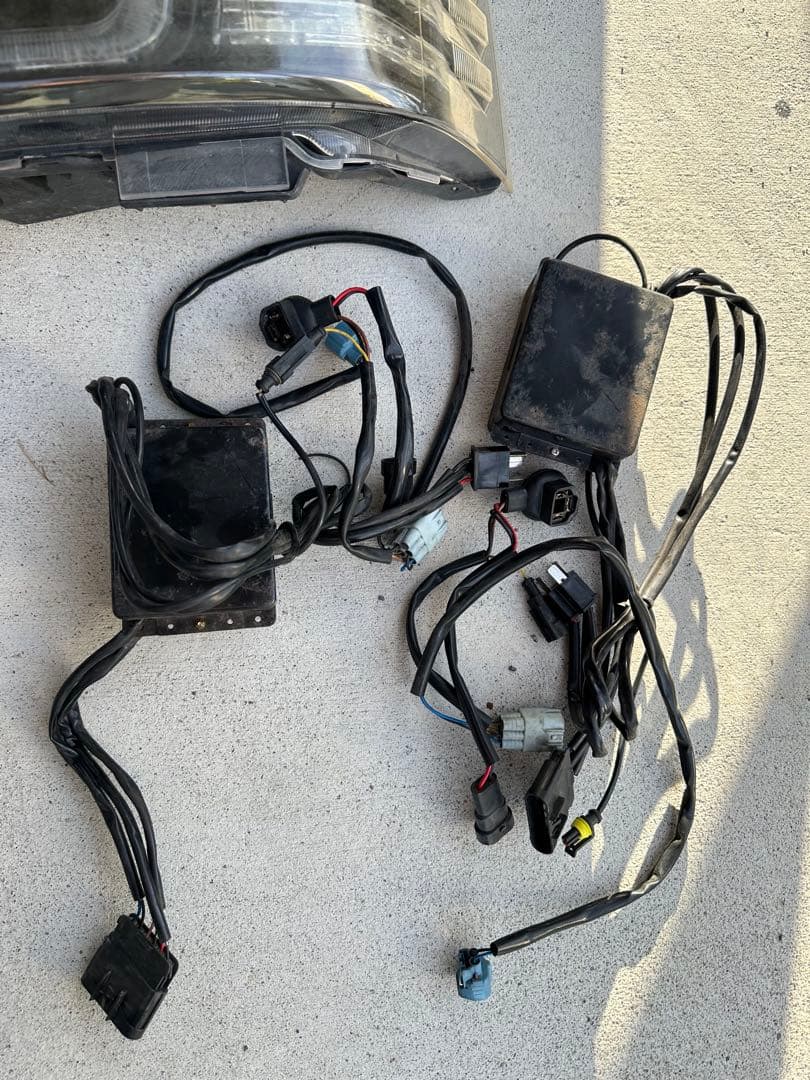 コプラス　LEDヘッドライト　ハイエース