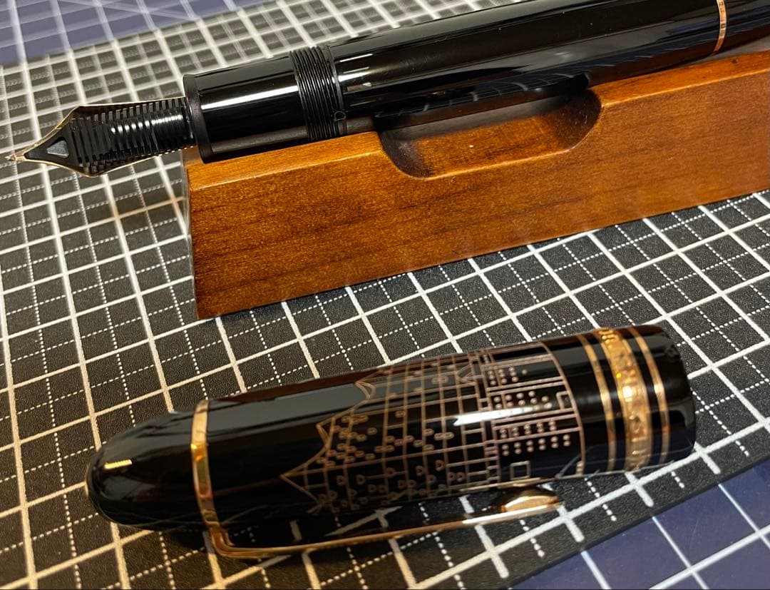 MONTBLANC モンブラン 万年筆 エルプフィルハーモニエ 149