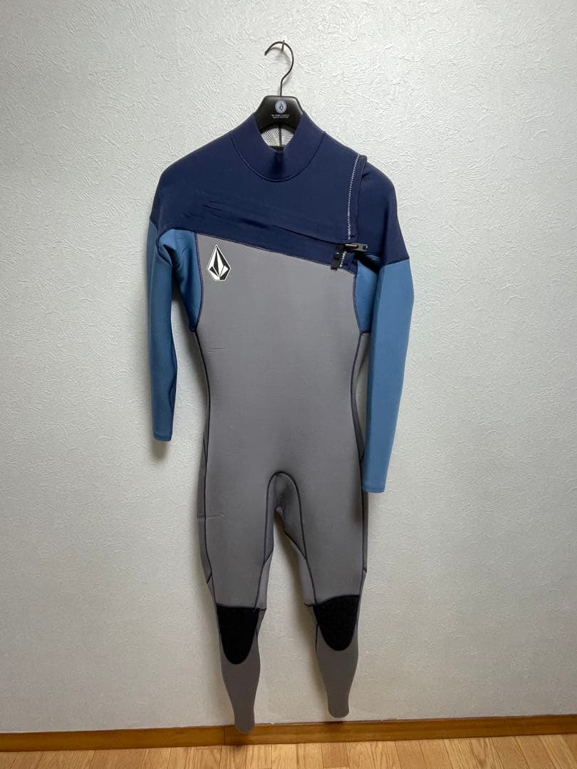 VOLCOM ボルコム チェストジップ フルスーツ 3mmｘ2mm