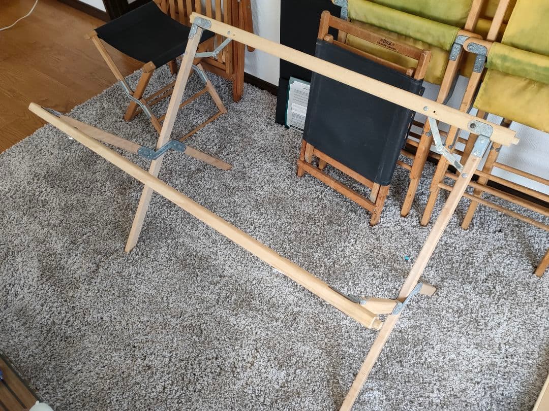 Momuです。　木製キャンプテーブル 収納バッグ付き