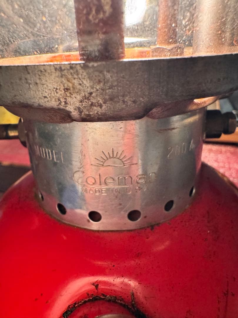 Coleman ランタン モデル 200A 赤