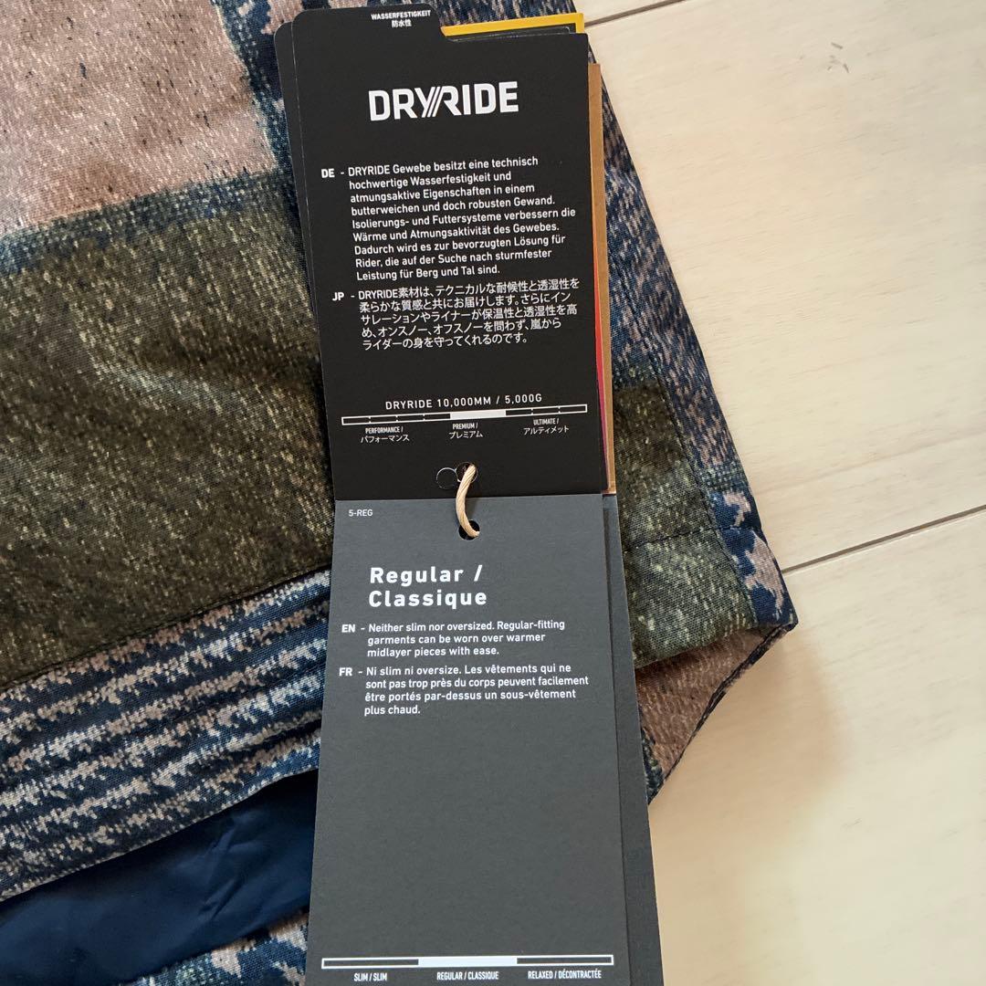 BURTON スノーボードウェアLIVINGLINING S 新品