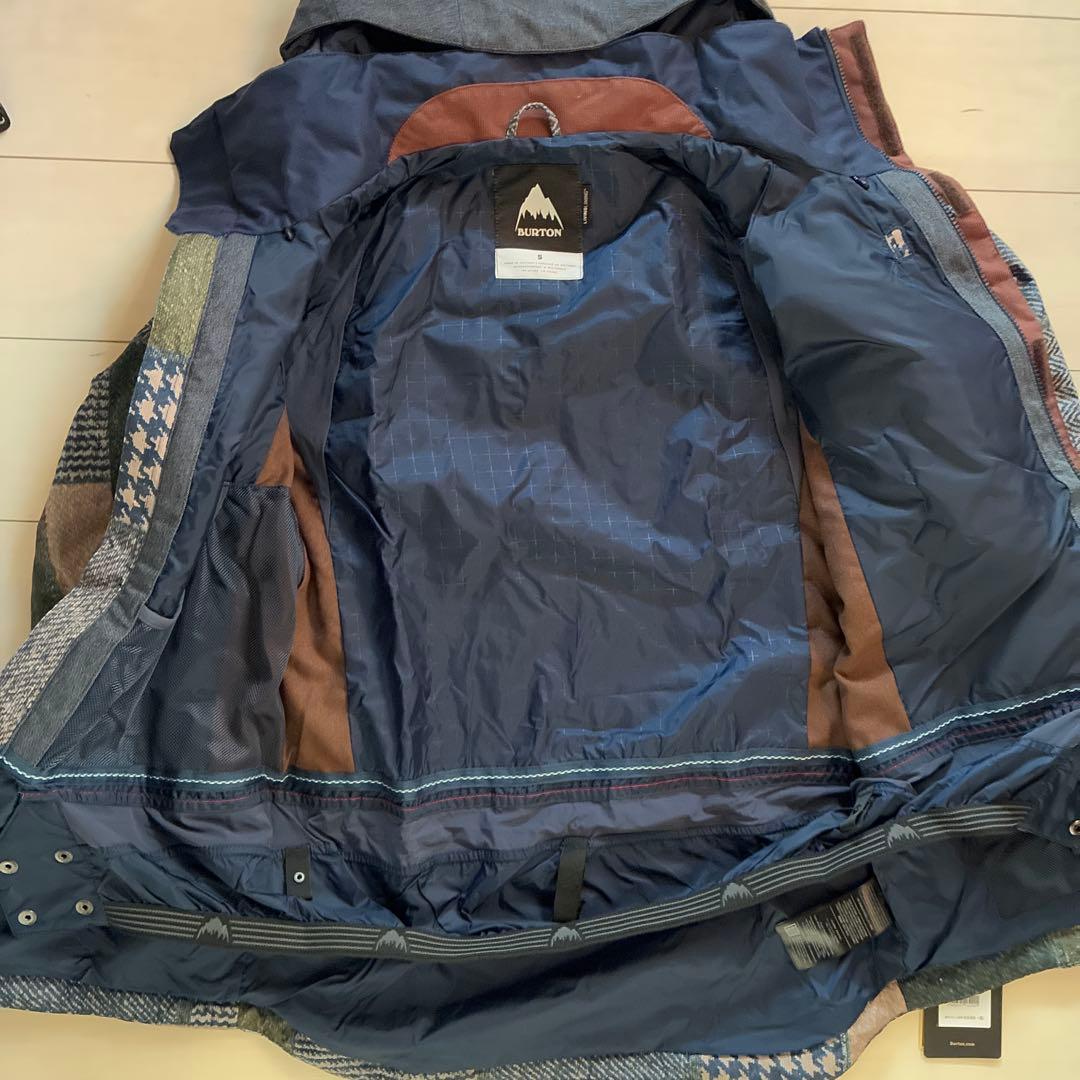 BURTON スノーボードウェアLIVINGLINING S 新品