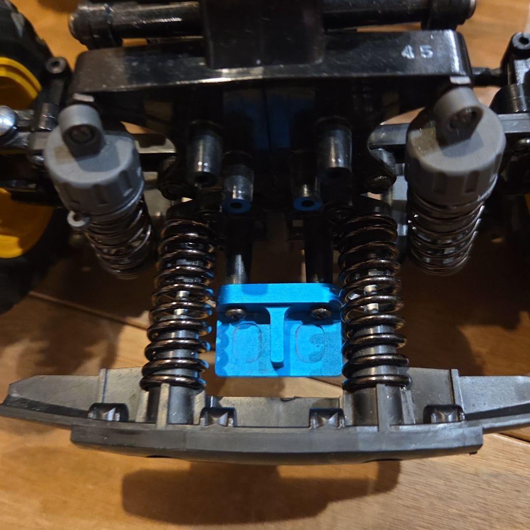 タミヤ　コミカルアバンテ