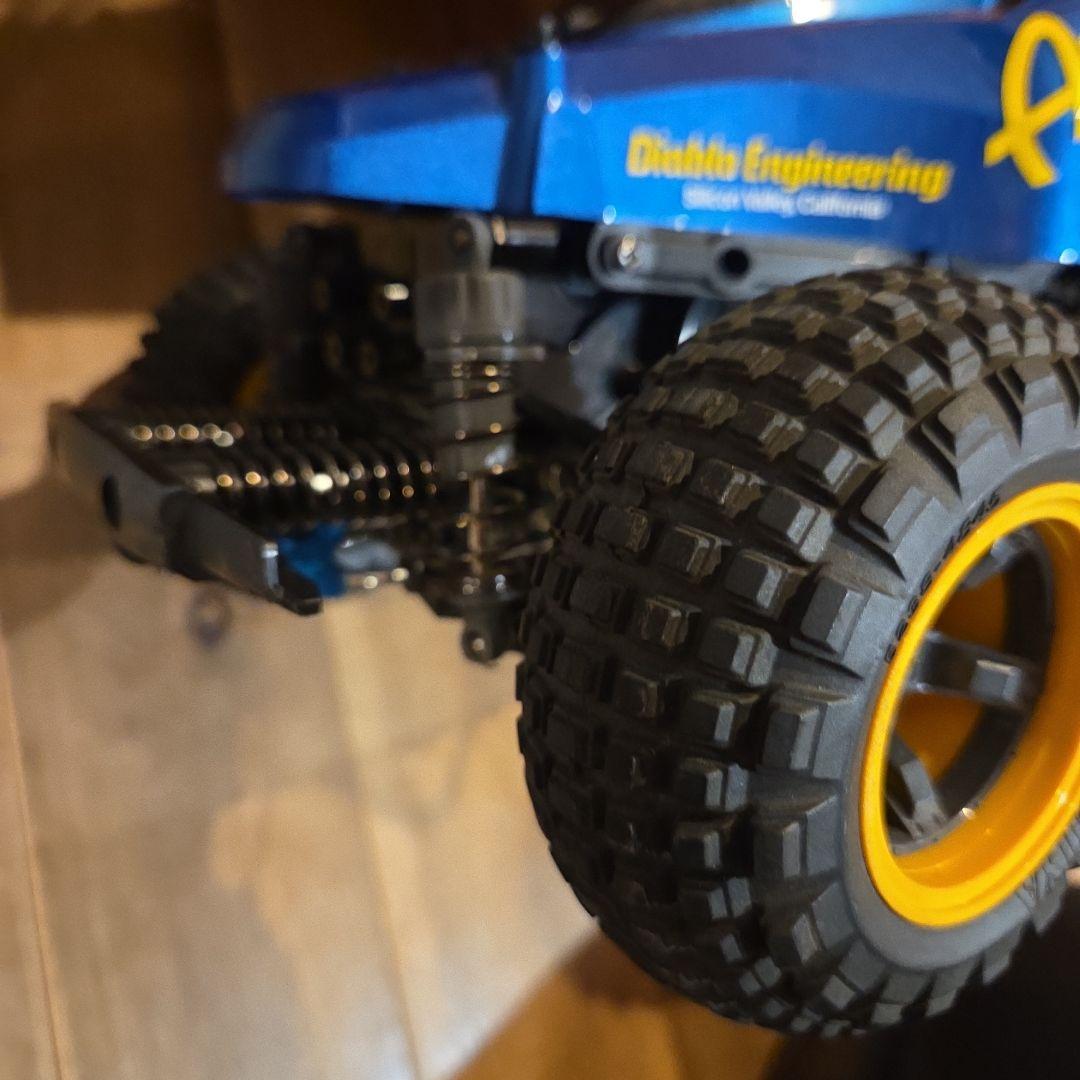 タミヤ　コミカルアバンテ