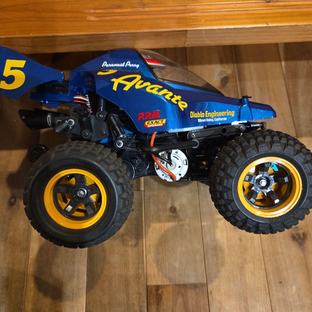 タミヤ　コミカルアバンテ